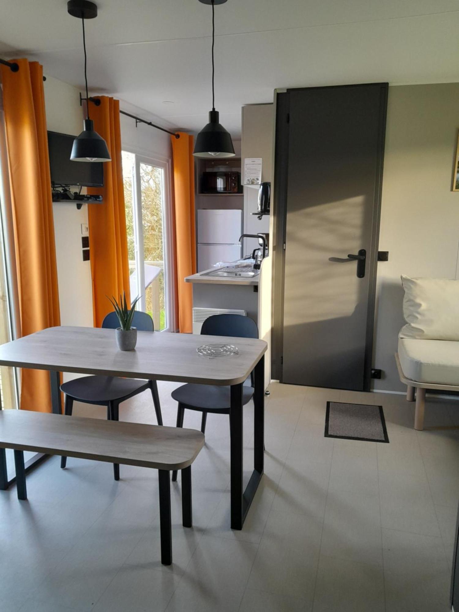 Camping Le Picard Tournieres Exteriér fotografie
