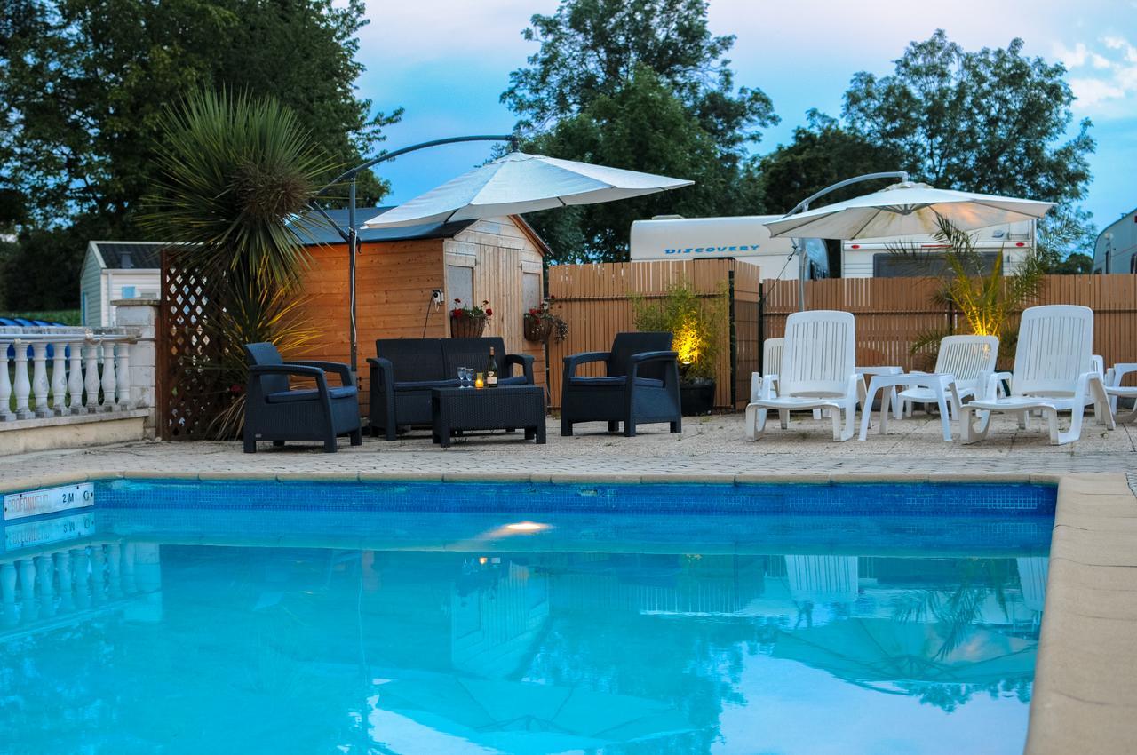 Camping Le Picard Tournieres Exteriér fotografie